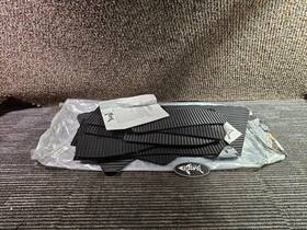 130bt306 Blacktip Jetsports Black Traction Mat For Polaris 1999-2004 Genesis