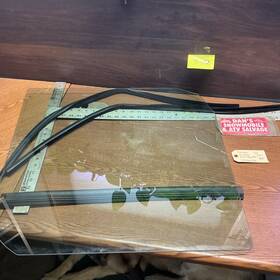 715900936 Can-am Window Left Main Door Glass # 2-2